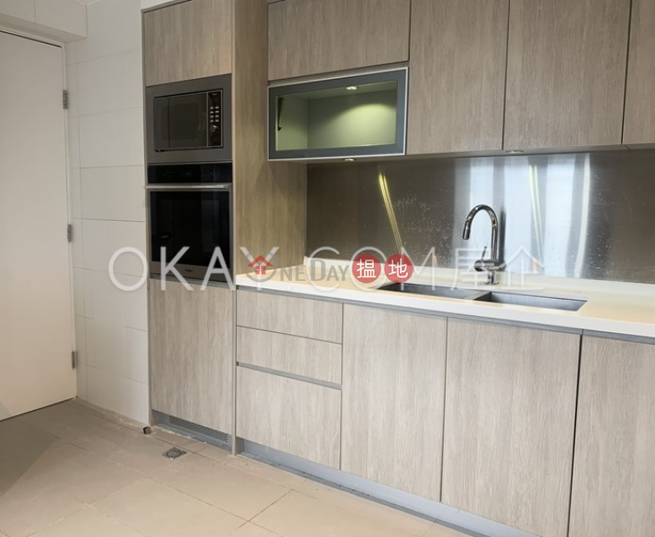 HK$ 118,000/ month, Garden Terrace, Central District, Efficient 4 bed on high floor with balcony & parking | Rental