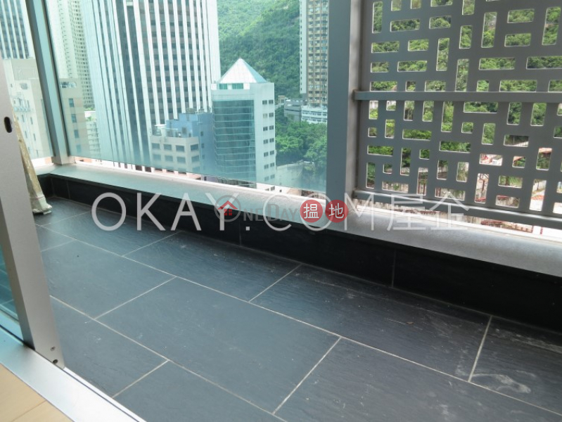 Charming 2 bedroom with balcony | Rental, J Residence 嘉薈軒 Rental Listings | Wan Chai District (OKAY-R85955)