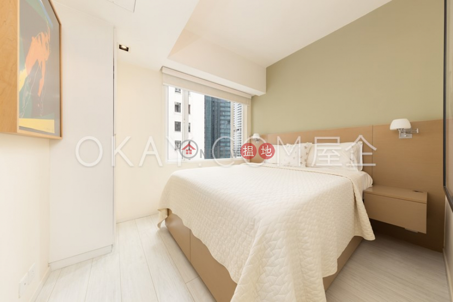 HK$ 50,000/ month Merry Court Western District, Elegant 2 bedroom on high floor | Rental