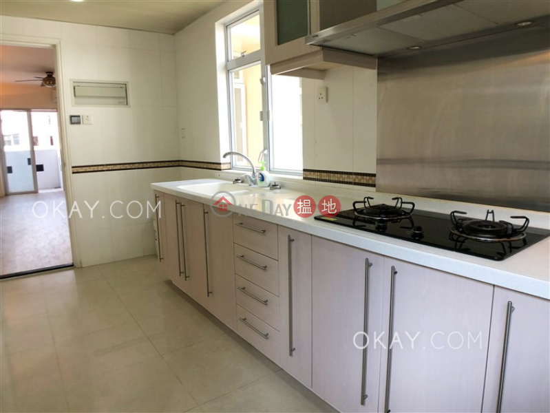 HK$ 45,000/ month, Silver Star Court Wan Chai District Efficient 3 bedroom with balcony & parking | Rental