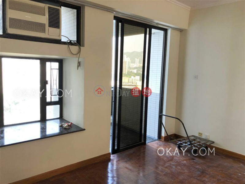 Charming 3 bedroom with balcony & parking | For Sale | Shiu Fai Terrace Garden 肇輝臺花園 Sales Listings