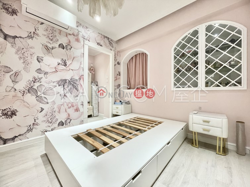 HK$ 16.8M | Chun Hing Mansion | Wan Chai District Rare 2 bedroom with terrace & balcony | For Sale