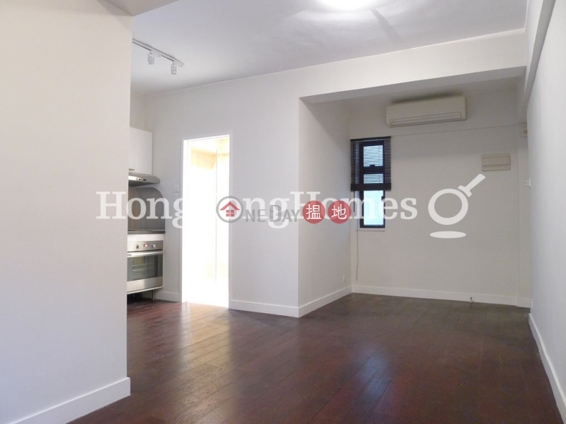 HK$ 6M Po Hing Mansion Central District | 1 Bed Unit at Po Hing Mansion | For Sale