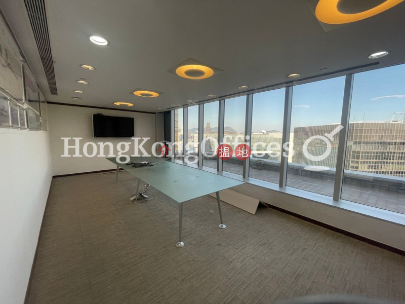 力寶中心中層-寫字樓/工商樓盤-出租樓盤HK$ 112,100/ 月