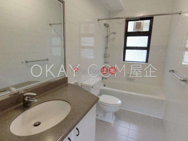 HK$ 76,000/ month | Repulse Bay Apartments, Southern District Efficient 3 bedroom with balcony | Rental