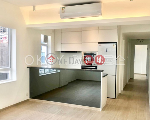 Gorgeous 2 bedroom with sea views & balcony | Rental | Hoi Deen Court 海殿大廈 _0