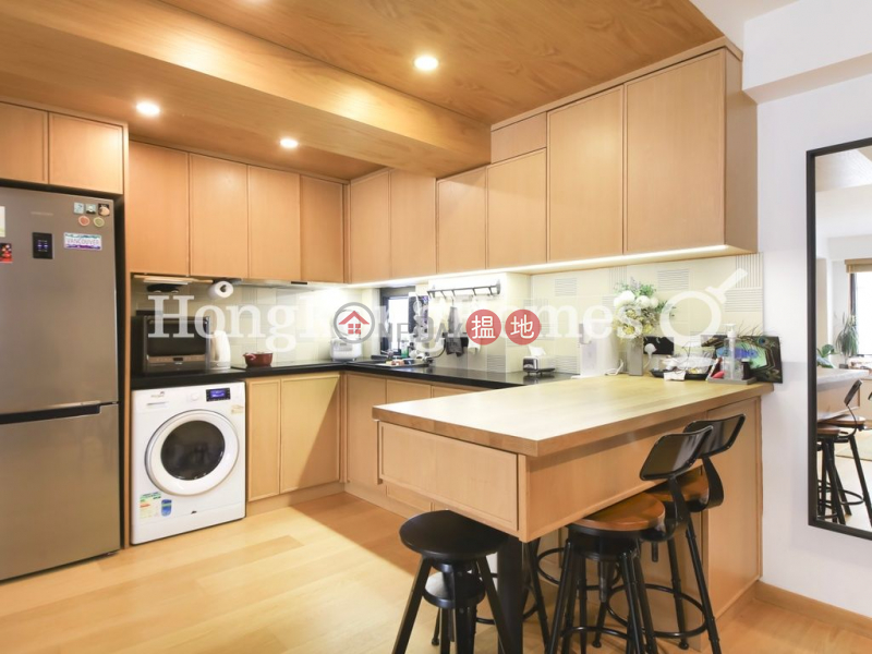 3 Bedroom Family Unit at Elegant Terrace | For Sale 13 Village Terrace | Wan Chai District Hong Kong | Sales, HK$ 12M