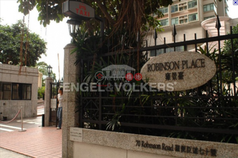 2 Bedroom Flat for Sale in Central Mid Levels | Robinson Place 雍景臺 Sales Listings