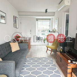 Elegant 3 bedroom with balcony | Rental, Cherry Crest 翠麗軒 | Central District (OKAY-R75009)_0