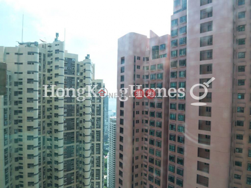 Property Search Hong Kong | OneDay | Residential | Sales Listings | 2 Bedroom Unit at Hillsborough Court | For Sale