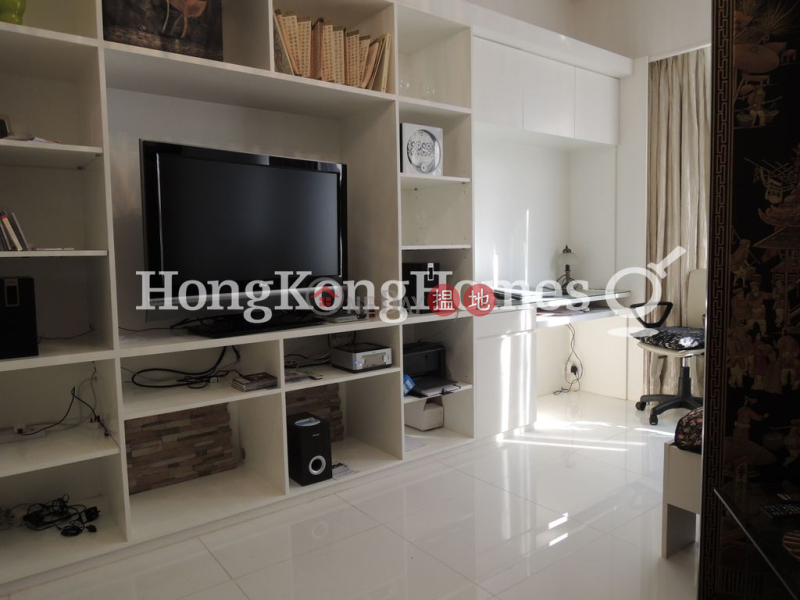 Studio Unit at Convention Plaza Apartments | For Sale | 1 Harbour Road | Wan Chai District, Hong Kong Sales | HK$ 8.8M