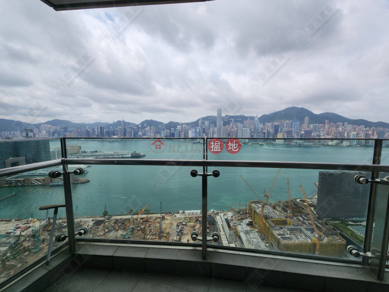 Three bedrooms and one apartment in The Harbourside | The Harbourside Tower 3 君臨天下3座 Sales Listings