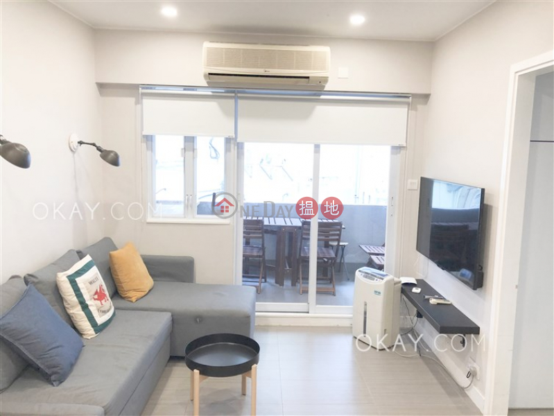 Unique 2 bedroom with balcony | Rental, Merlin Building 美輪樓 Rental Listings | Central District (OKAY-R245174)