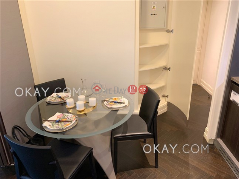 HK$ 28,000/ month | Castle One By V, Western District, Practical 2 bedroom with balcony | Rental