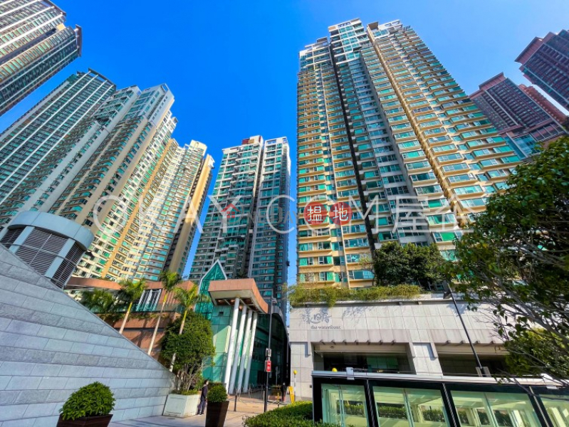 HK$ 19.98M | The Waterfront Phase 2 Tower 6 Yau Tsim Mong | Luxurious 3 bedroom in Kowloon Station | For Sale