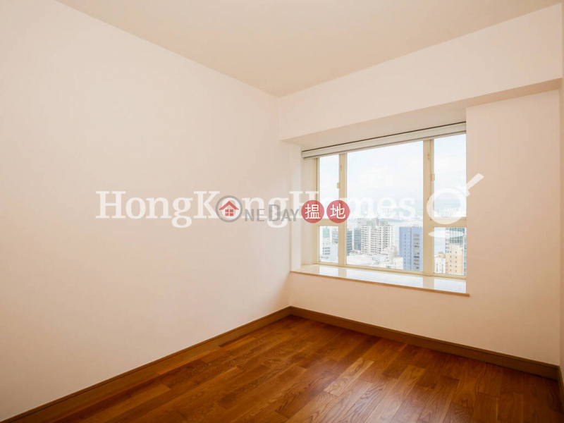 HK$ 48,000/ month Centrestage, Central District | 3 Bedroom Family Unit for Rent at Centrestage
