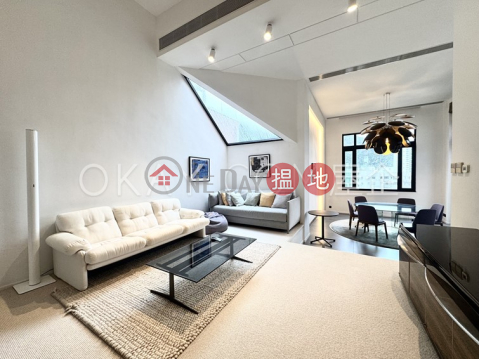 Beautiful house on high floor with sea views & rooftop | For Sale | Belleview Place 寶晶苑 _0