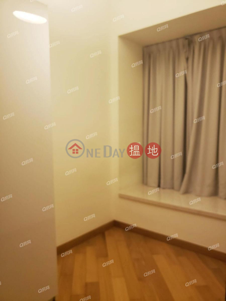 I‧Uniq ResiDence | 1 bedroom Mid Floor Flat for Rent, 305 Shau Kei Wan Road | Eastern District | Hong Kong | Rental HK$ 17,500/ month