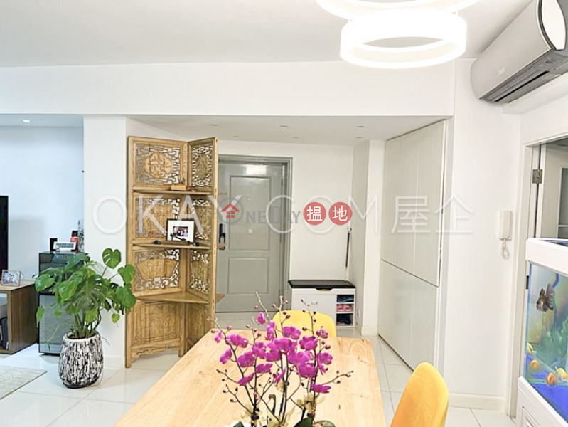 HK$ 2,980萬-峰景大廈-東區3房2廁,實用率高,連車位峰景大廈出售單位
