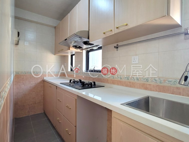 Unique 3 bedroom with balcony & parking | Rental | Royal Court 騰黃閣 Rental Listings