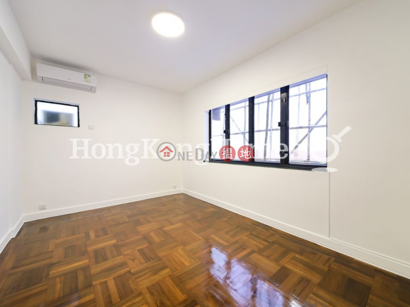 3 Bedroom Family Unit for Rent at Yee Lin Mansion 54A-54D Conduit Road | Western District | Hong Kong Rental HK$ 50,000/ month