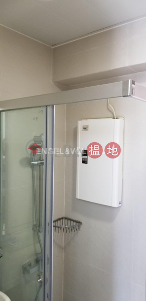 HK$ 19,000/ month, Flora Court | Central District 2 Bedroom Flat for Rent in Soho