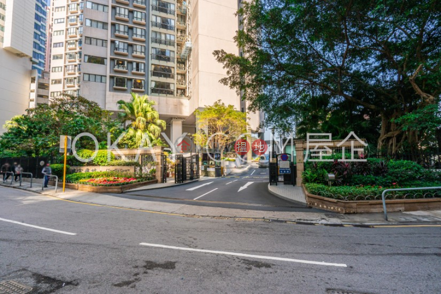 香港搵樓|租樓|二手盤|買樓| 搵地 | 住宅出售樓盤-3房2廁,實用率高,星級會所,連車位嘉富麗苑出售單位