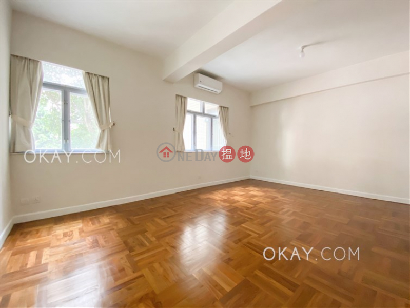 HK$ 90,000/ month, Fontana Gardens Wan Chai District, Exquisite 3 bedroom with balcony & parking | Rental
