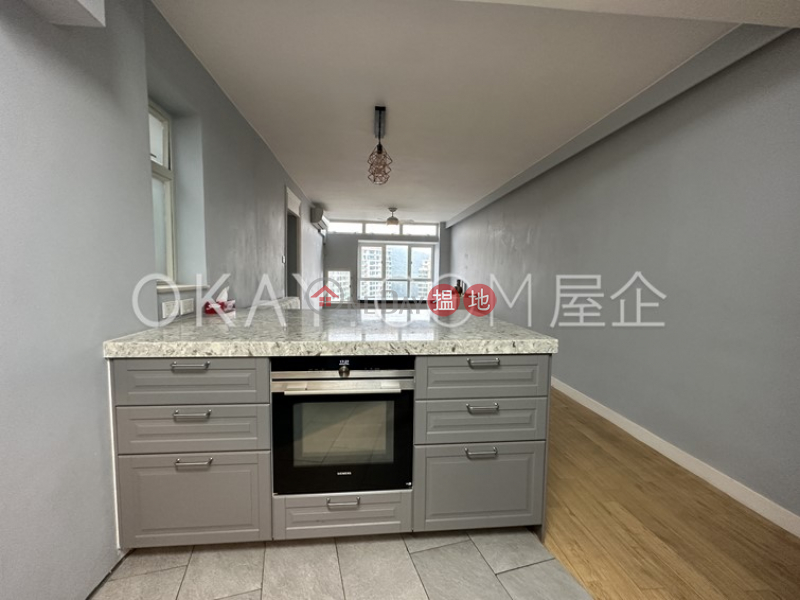 HK$ 8.88M, Discovery Bay, Phase 5 Greenvale Village, Greenmont Court (Block 8) Lantau Island | Popular 4 bedroom on high floor | For Sale