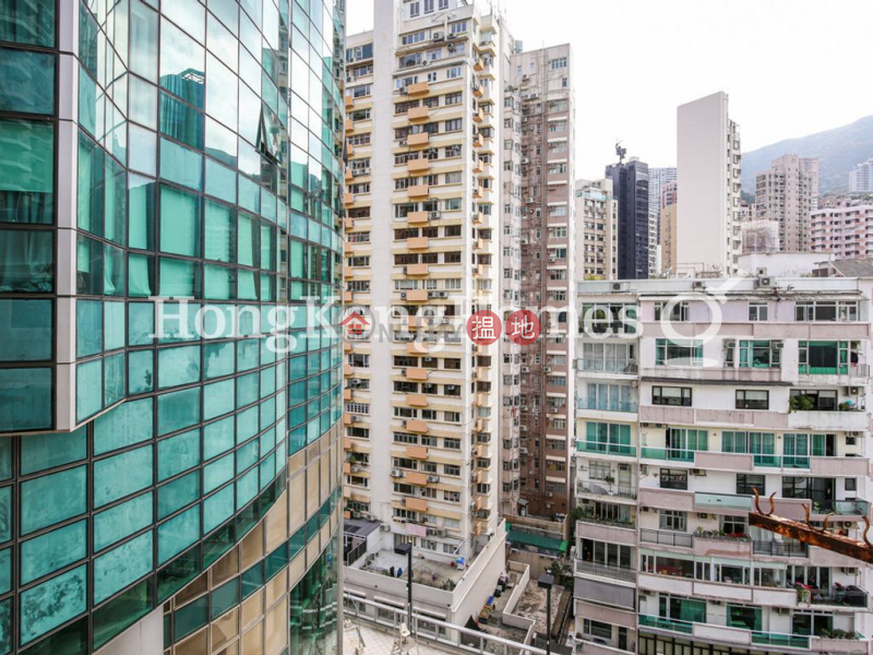 Property Search Hong Kong | OneDay | Residential, Rental Listings | 3 Bedroom Family Unit for Rent at Blue Pool Mansion