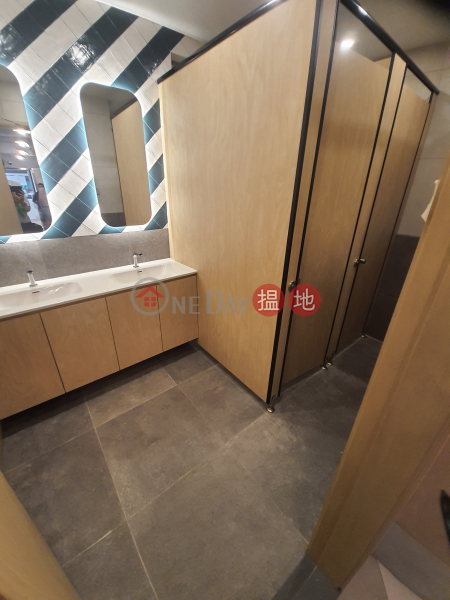 HK$ 20,600/ month Ying Lee Mansion, Wan Chai District | Tel 98755238