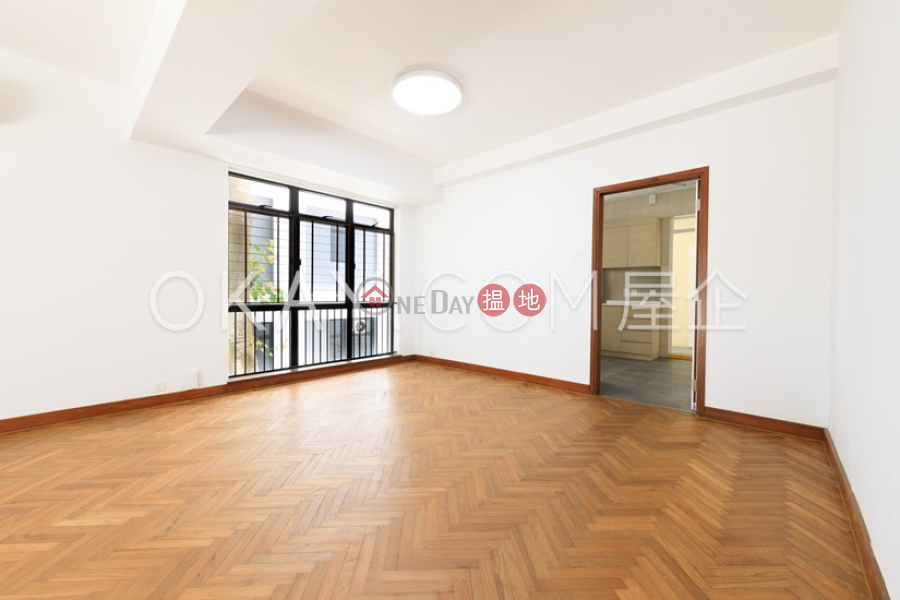 Beautiful 4 bedroom with terrace, balcony | Rental | Pine Grove Block 5 蘊真閣5座 Rental Listings