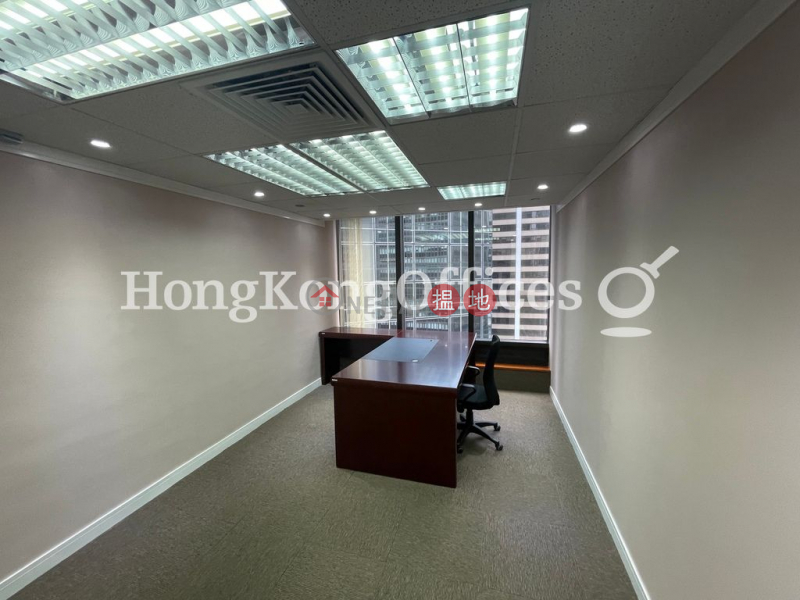 HK$ 105,000/ month Worldwide House Central District | Office Unit for Rent at Worldwide House