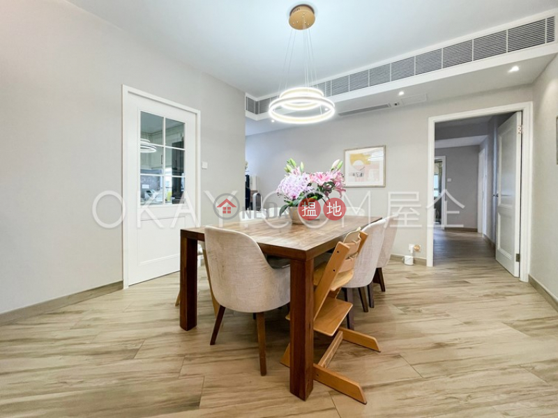 HK$ 32M Elegant Garden, Western District | Luxurious 3 bedroom with balcony & parking | For Sale