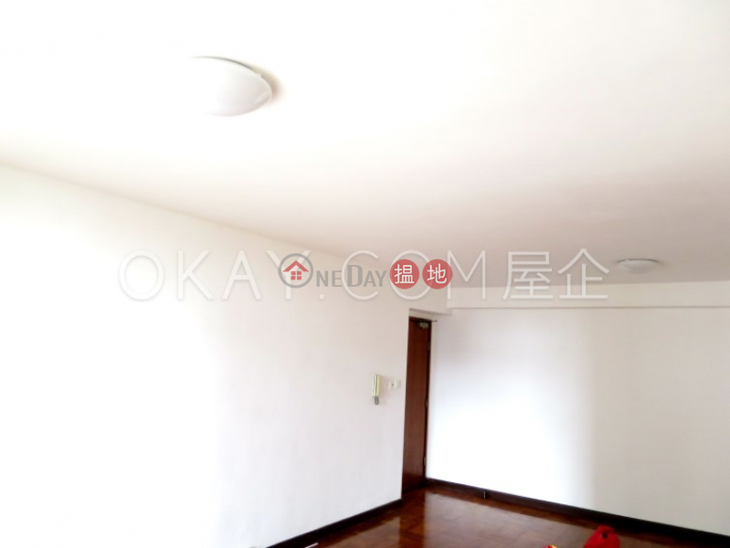 Rare 3 bedroom in Mid-levels West | For Sale | Blessings Garden 殷樺花園 Sales Listings