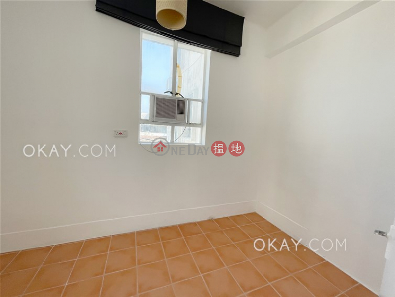 Lovely 3 bedroom with balcony & parking | Rental | 52 Stanley Village Road 赤柱村道52號 Rental Listings