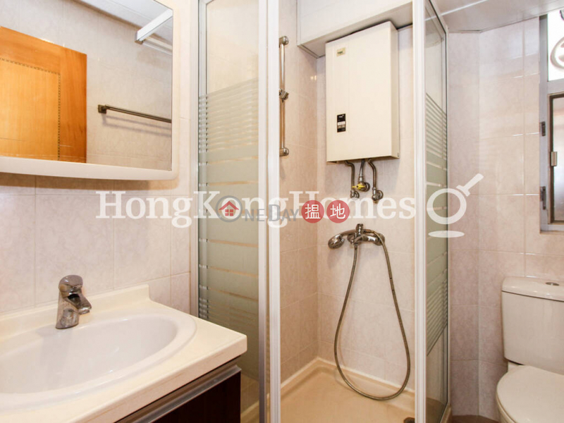 Property Search Hong Kong | OneDay | Residential | Rental Listings | 3 Bedroom Family Unit for Rent at Hyde Park Mansion