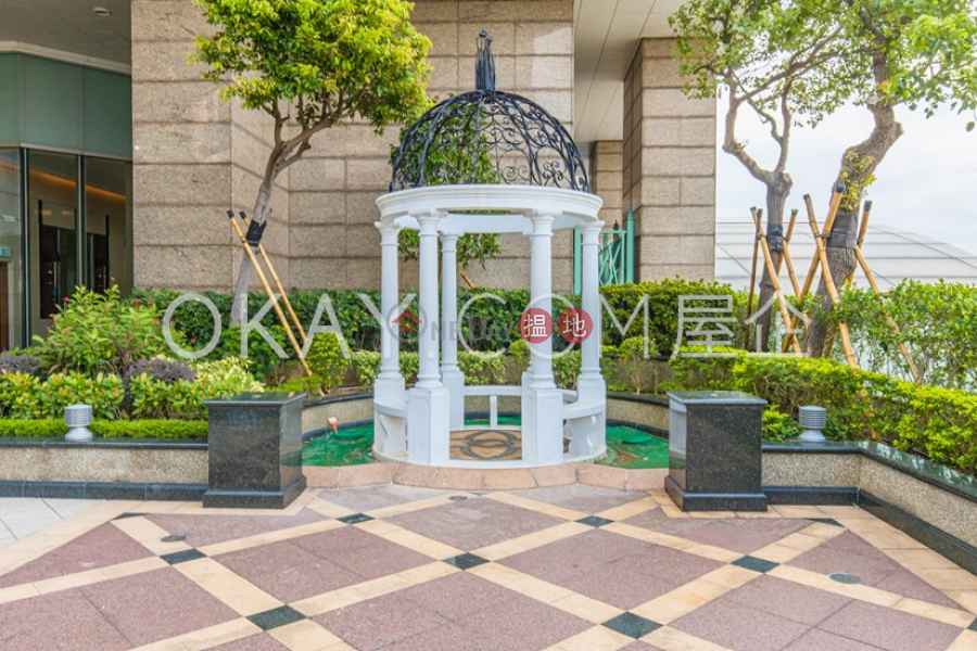 HK$ 45M Sorrento Phase 2 Block 2, Yau Tsim Mong | Luxurious 3 bedroom in Kowloon Station | For Sale