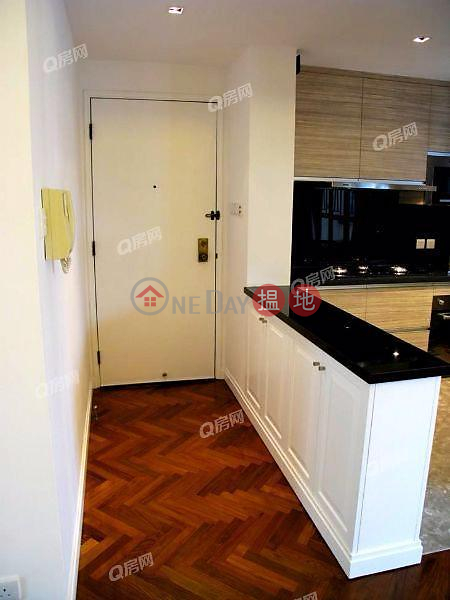 Property Search Hong Kong | OneDay | Residential | Rental Listings, Hillsborough Court | 2 bedroom High Floor Flat for Rent