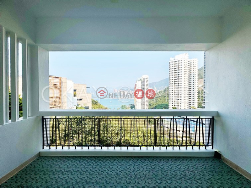 Rare penthouse with balcony & parking | Rental | Twin Bay 雙灣 Rental Listings