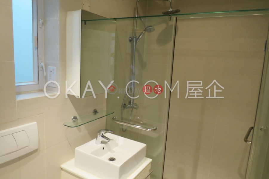 3房2廁,實用率高,露台百輝大廈出租單位-72麥當勞道 | 中區-香港出租-HK$ 63,000/ 月