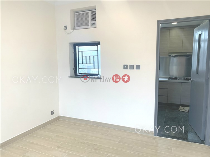 HK$ 28,000/ month Villa Claire, Eastern District, Cozy 2 bedroom on high floor | Rental