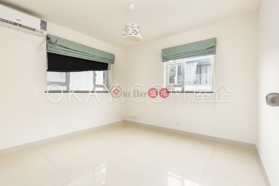 HK$ 15M | Lobster Bay Villa | Sai Kung, Lovely house with sea views & balcony | For Sale