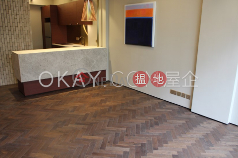 Lovely 2 bedroom in Sheung Wan | For Sale | Hollywood Building 荷李活大樓 _0