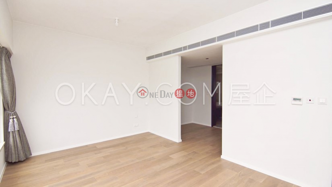 Unique 3 bedroom on high floor with balcony & parking | Rental | Redhill Peninsula Phase 1 紅山半島 第1期 Rental Listings