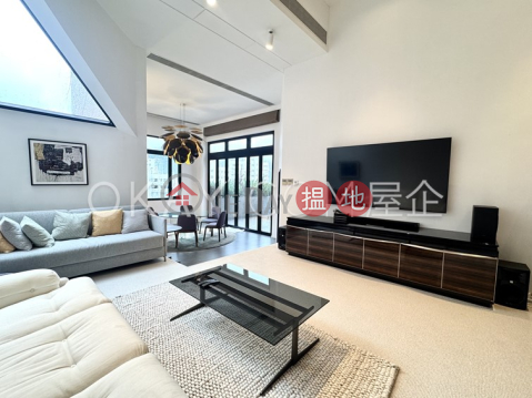 Beautiful house on high floor with sea views & rooftop | For Sale | Belleview Place 寶晶苑 _0