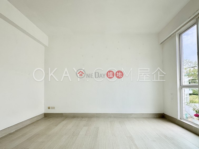 Generous house with sea views, rooftop & balcony | Rental | New Villa Cecil - Phase 1 新趙苑 - 第1期 Rental Listings