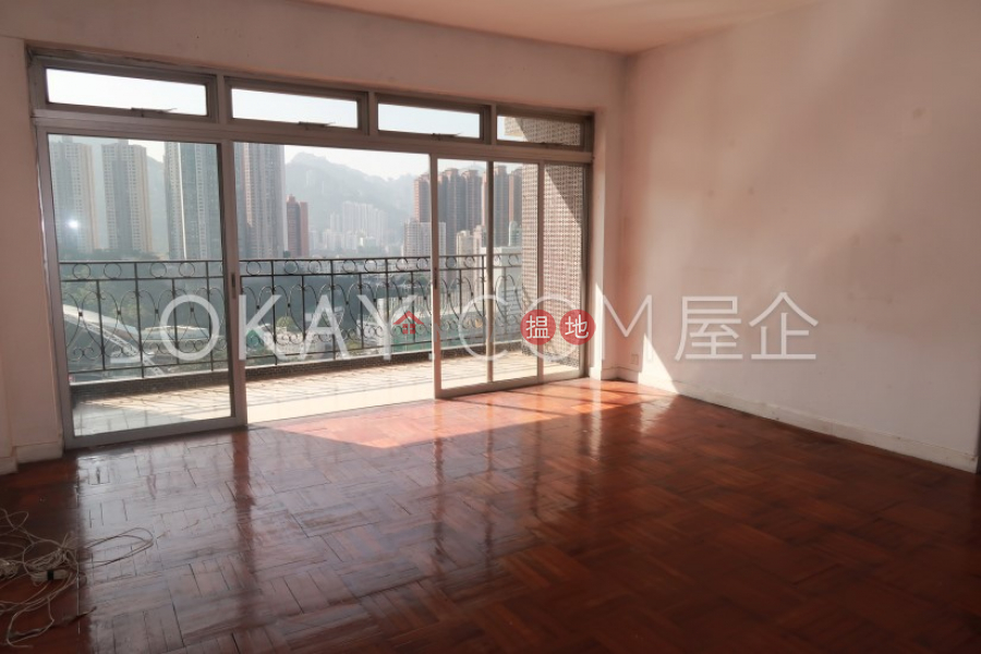 Gorgeous 3 bedroom with balcony & parking | Rental | 5 Wang fung Terrace 宏豐臺 5 號 Rental Listings