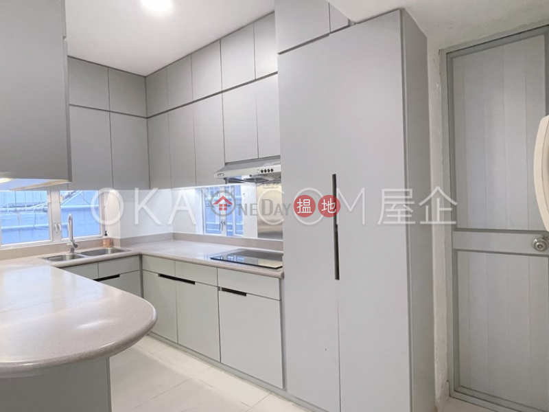 HK$ 30,000/ month, 31-37 Lyttelton Road | Western District, Charming 3 bedroom in Mid-levels West | Rental