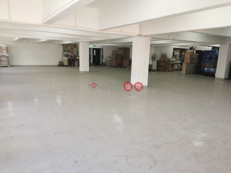 Kwai Chung Meishi Industrial Building, the corporate management details the big warehouse, there is an internal toilet, the lobby is beautiful | Mai Sik Industrial Building 美適工業大廈 Rental Listings